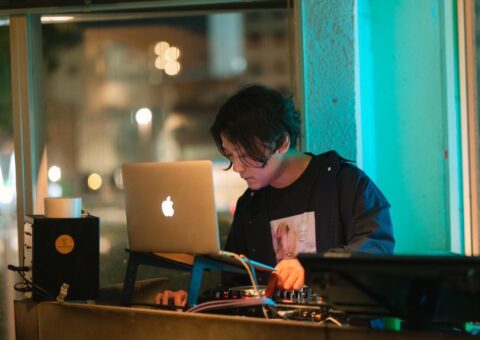 DJ MOTIVE氏 チームイメージトラック制作のお知らせ